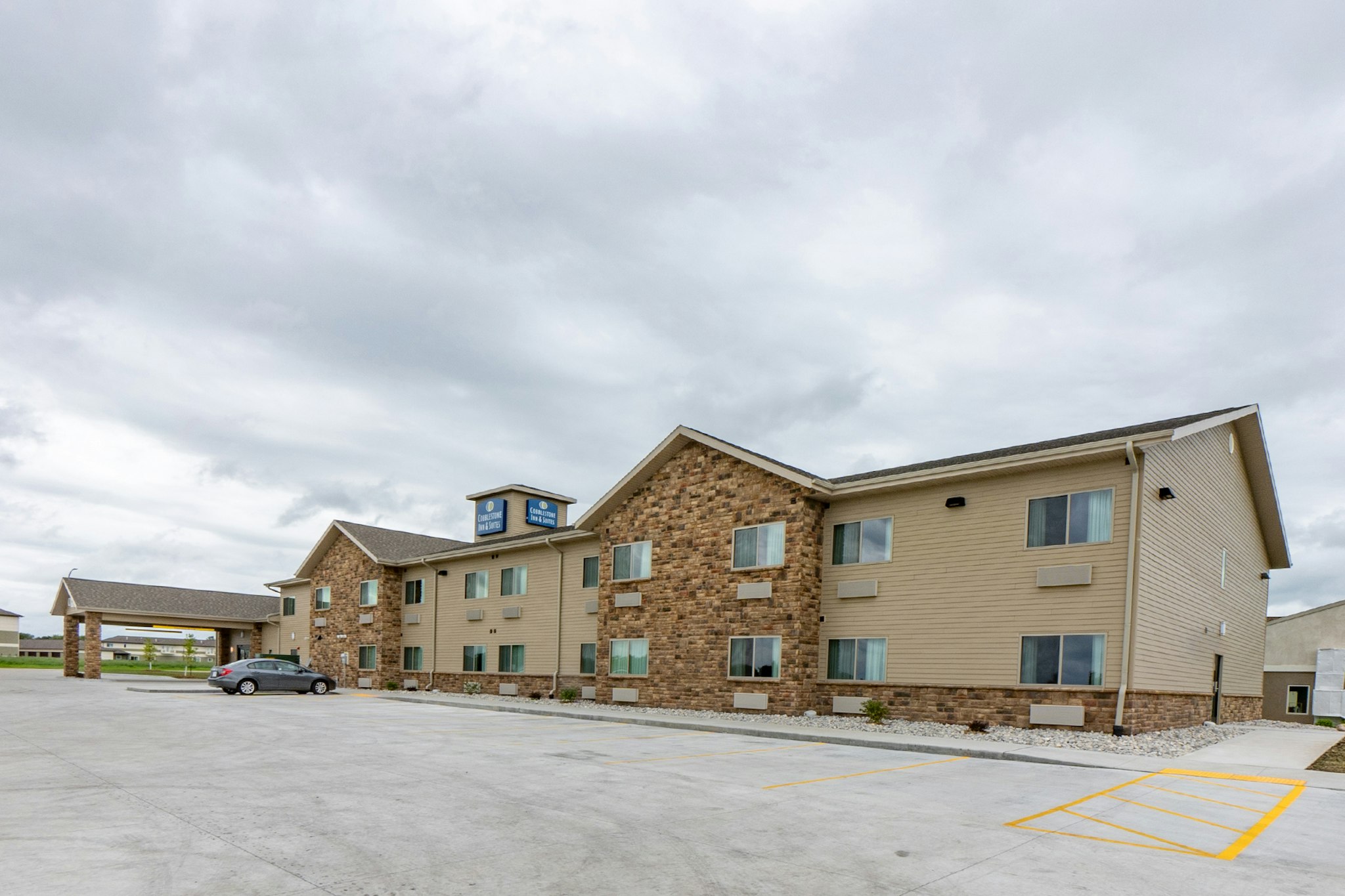 Cobblestone Hotel & Suites-Sheldon 3/27