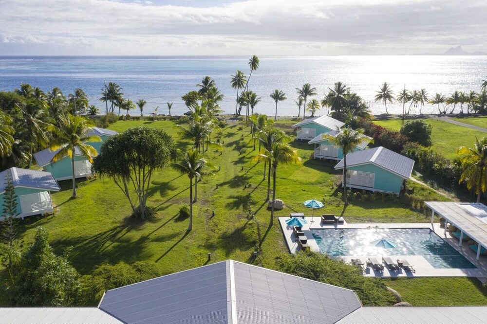 Raiatea Lodge Hotel 33/43