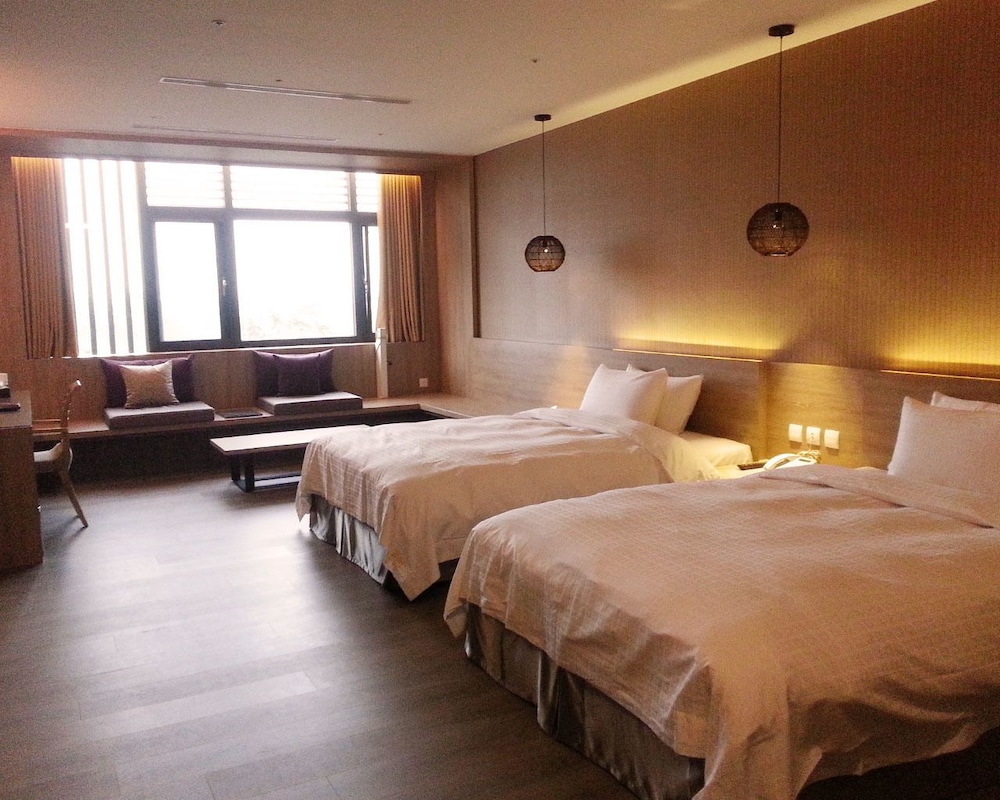 Imperial Dynasty Boutique Hotel 6/20