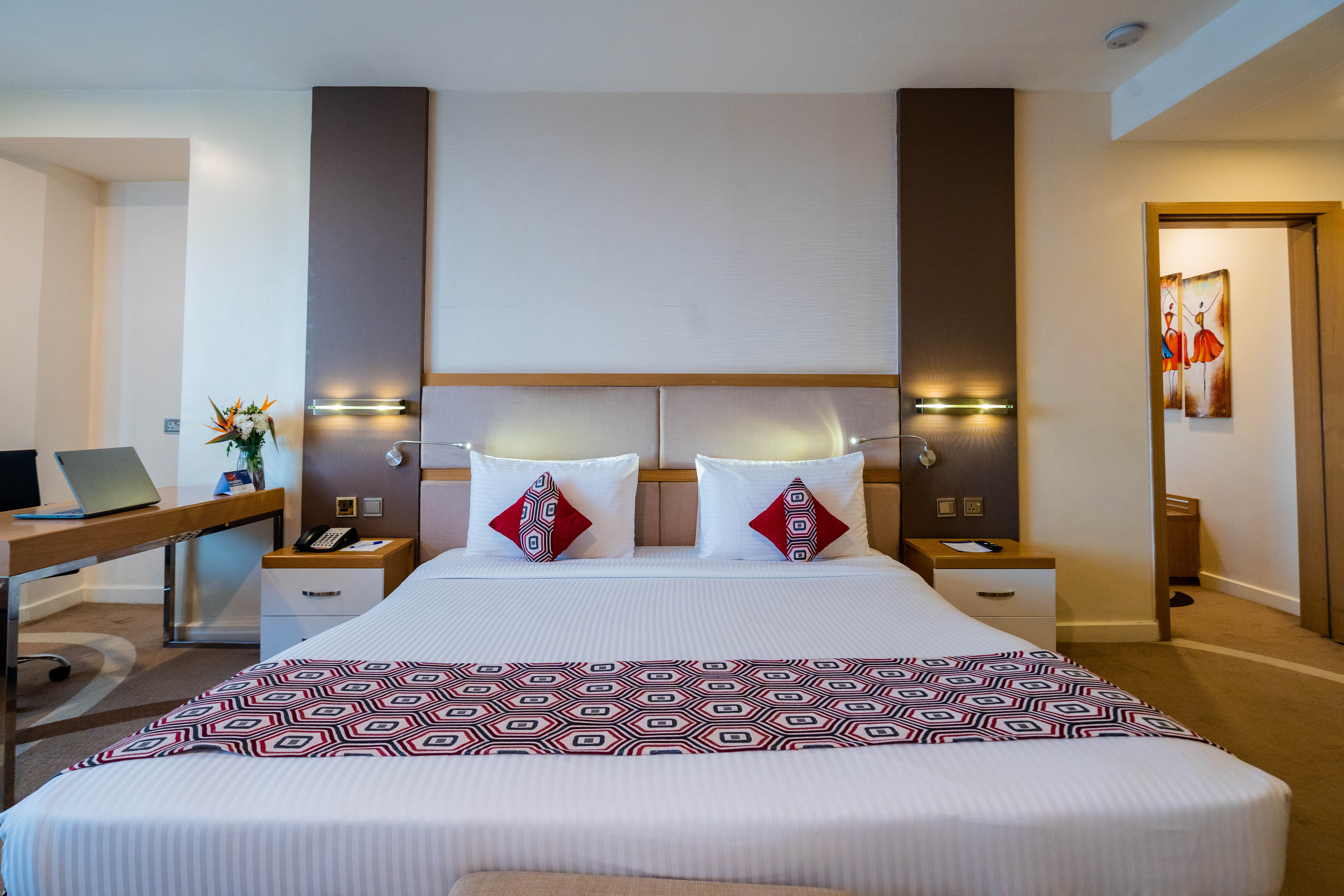 Deluxe King Room