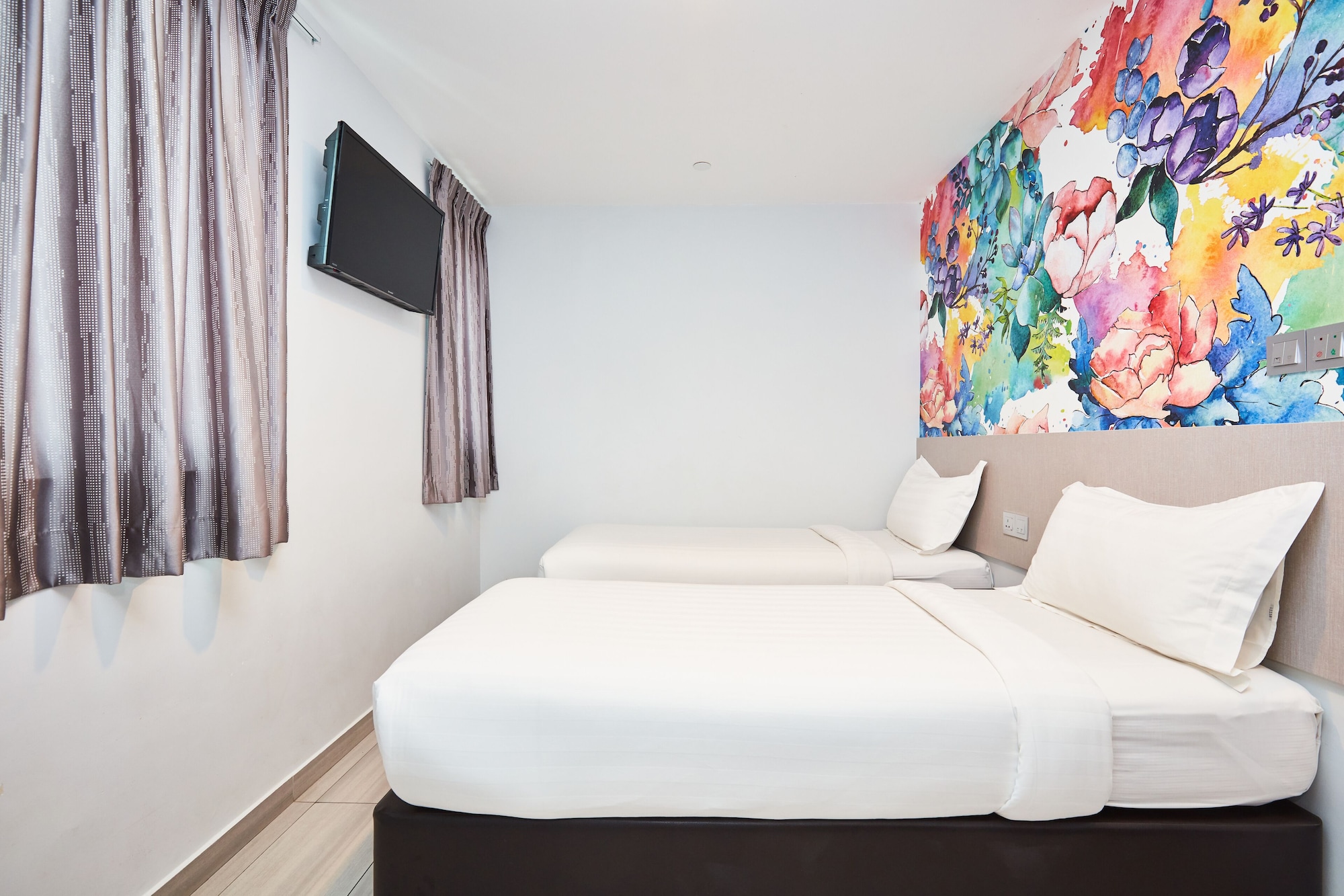 Superior, Twin Beds