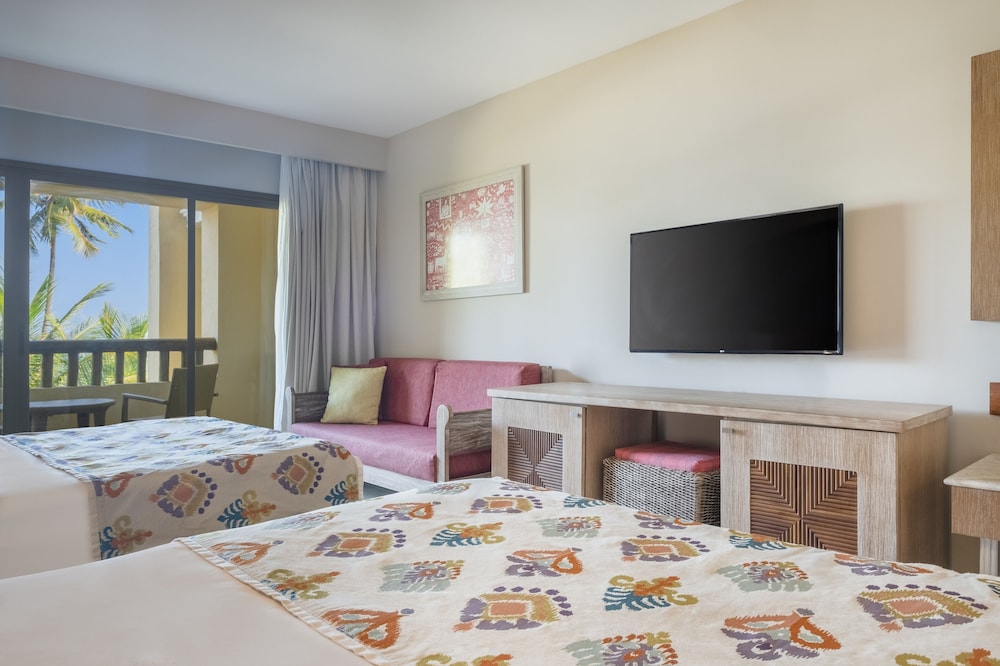 Iberostar Waves Bahia 11/61