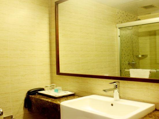 Shenyang Airport Hotel 44/46