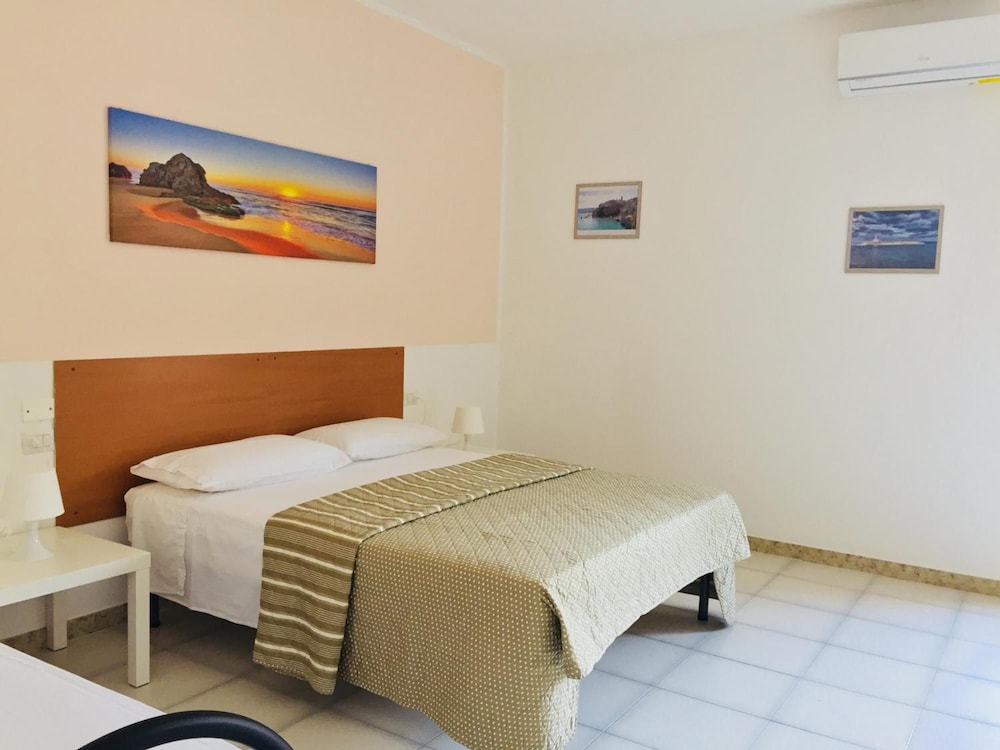 B&B Pizzomunno E Cristalda Rooms 3/27