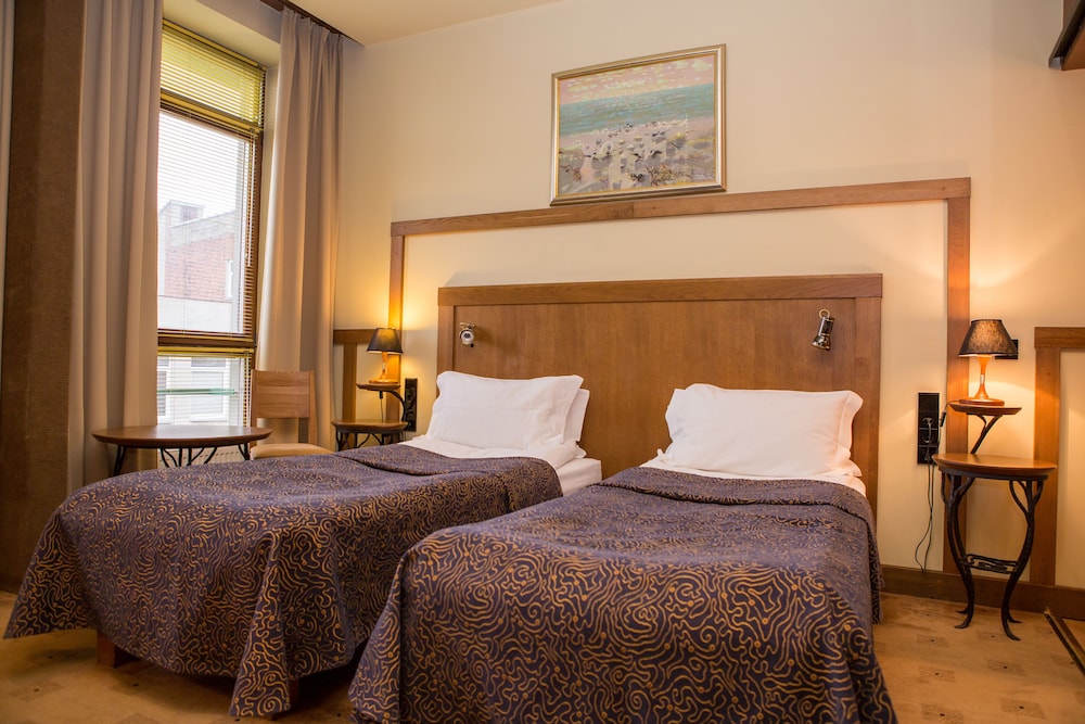 Best Western Santakos Hotel 7/44