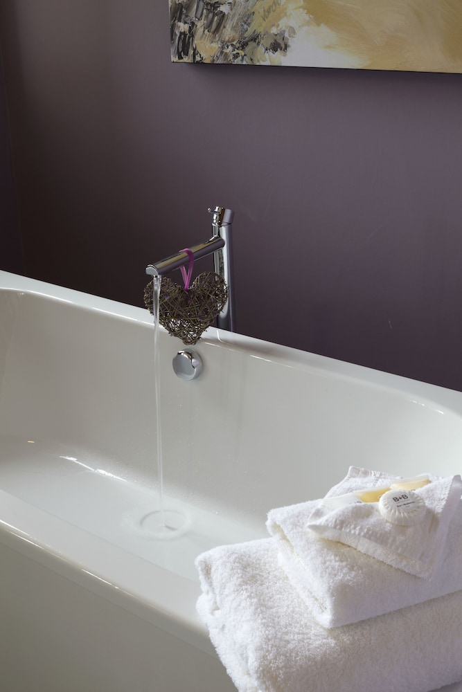 B+B Edinburgh Hotel photo2