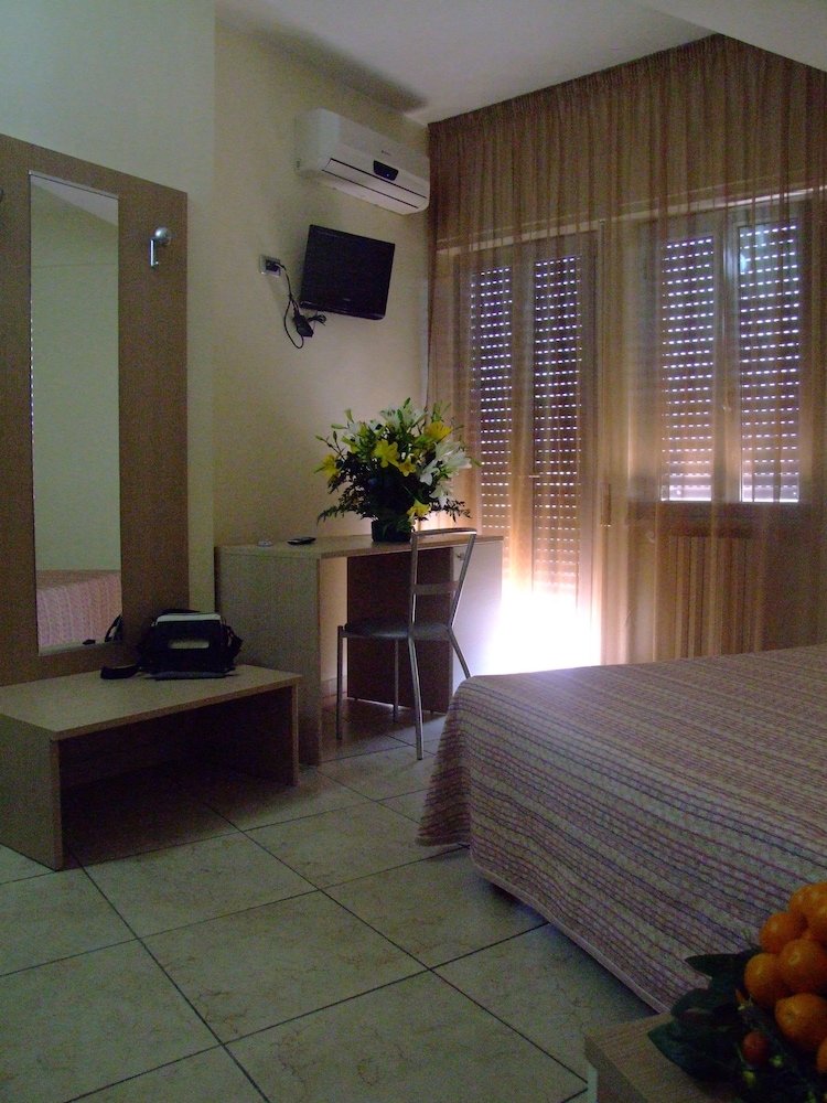 Hotel San Luca 11/22