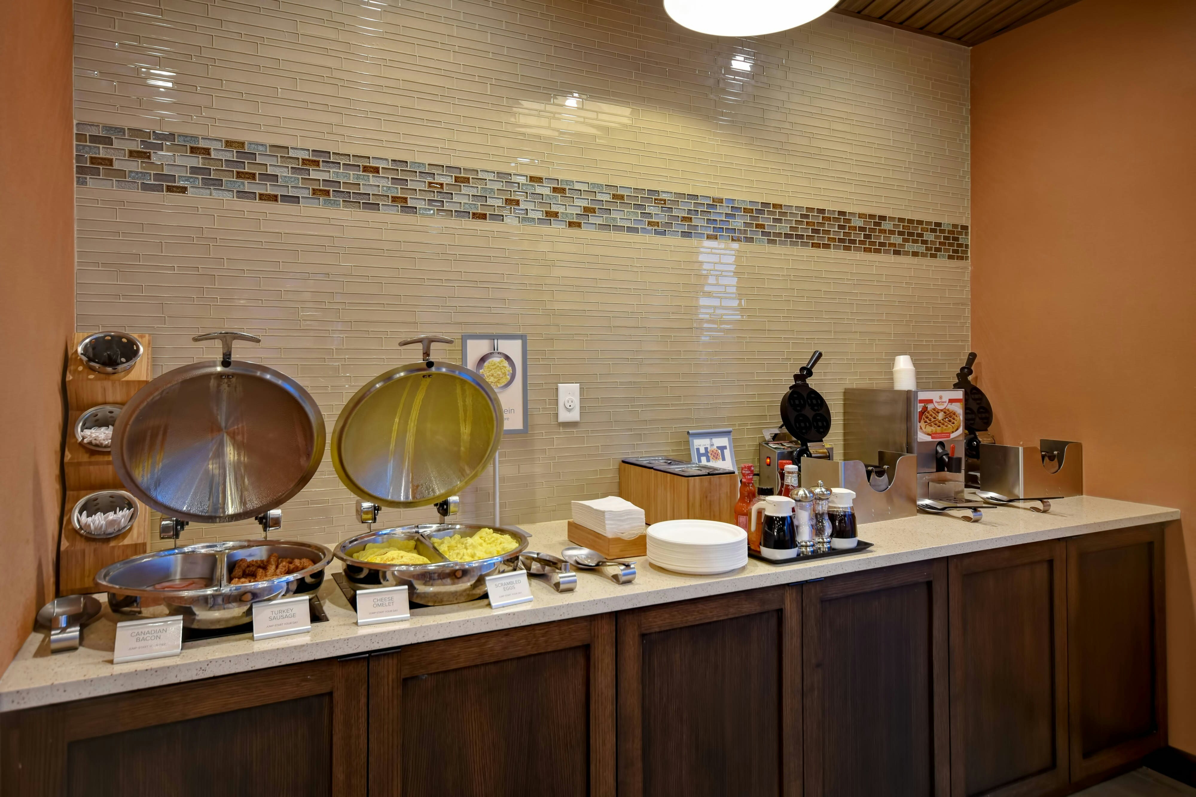 Fairfield Inn & Suites By Marriott Milwaukee North 4/16