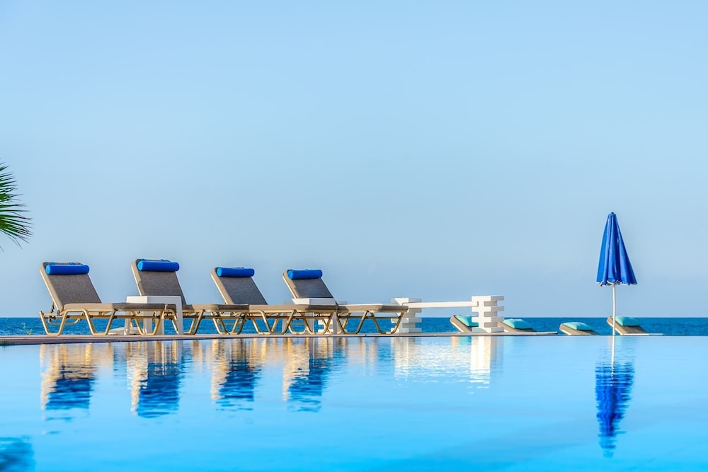 Pyrgos Malia 44/50