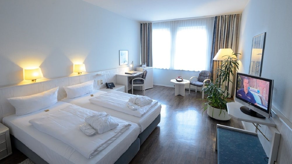 Euro Park Hotel 16/38
