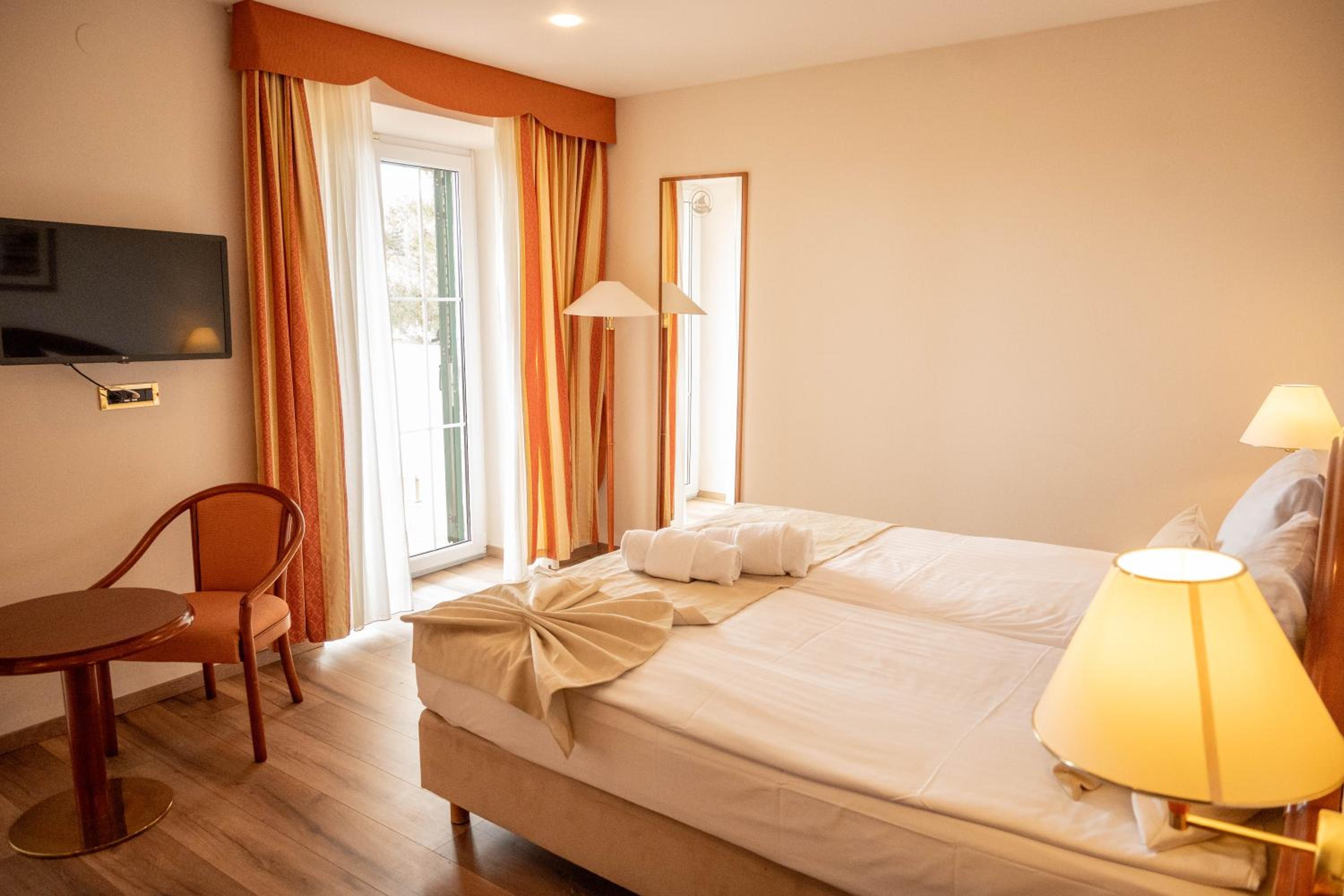 Hotel Kanajt 14/50