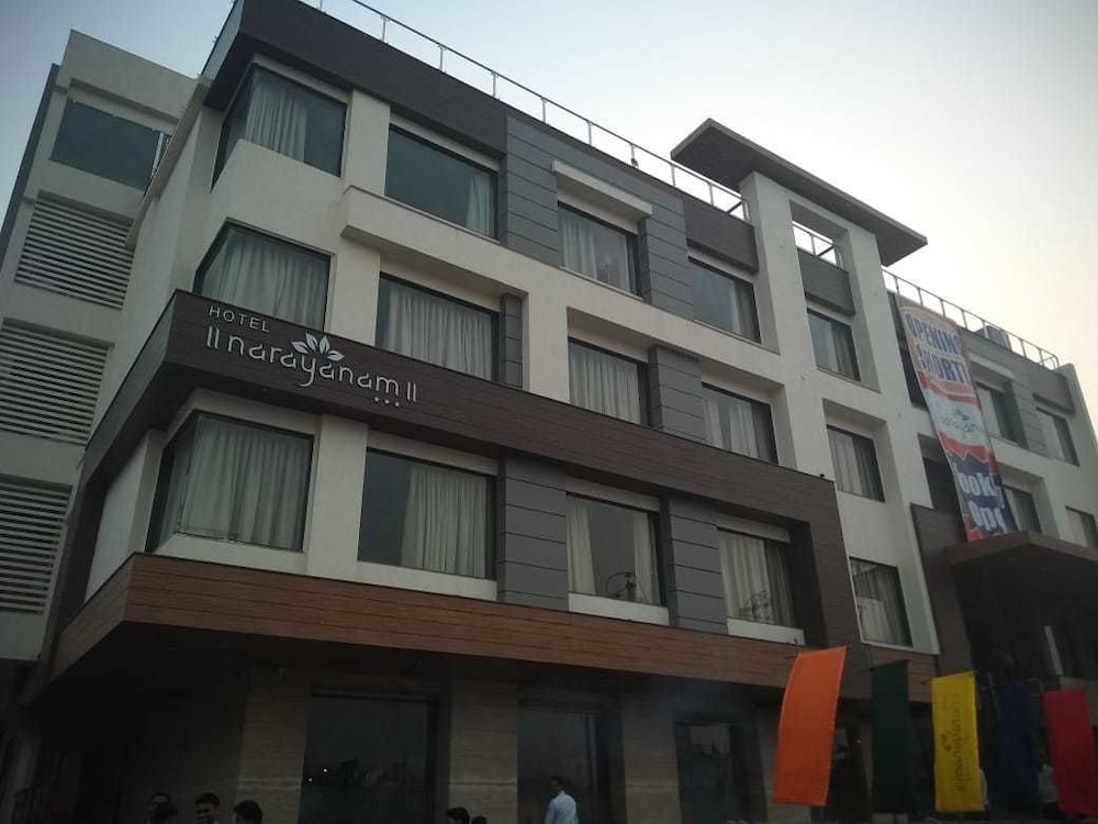 Hotel Narayanam 12/50