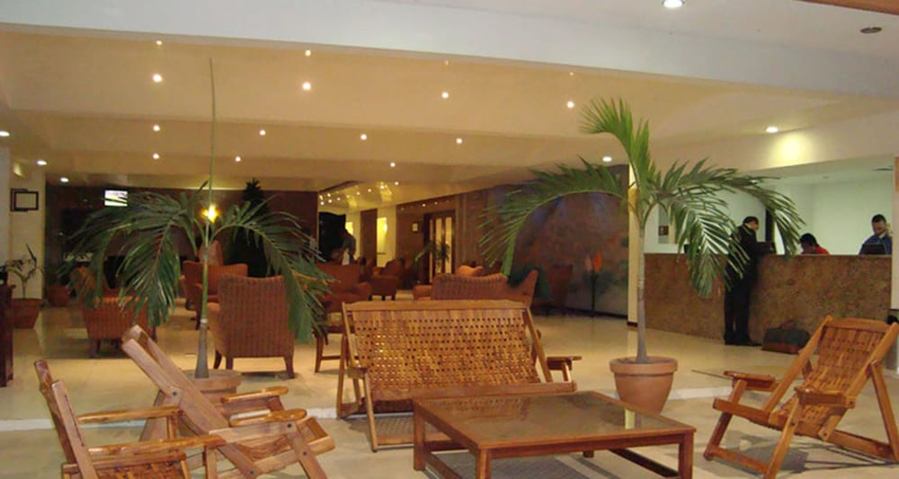 Hotel Poza Rica Inn 20/26