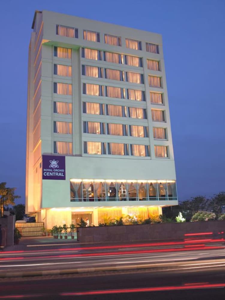 Royal Orchid Central Jaipur 5/58