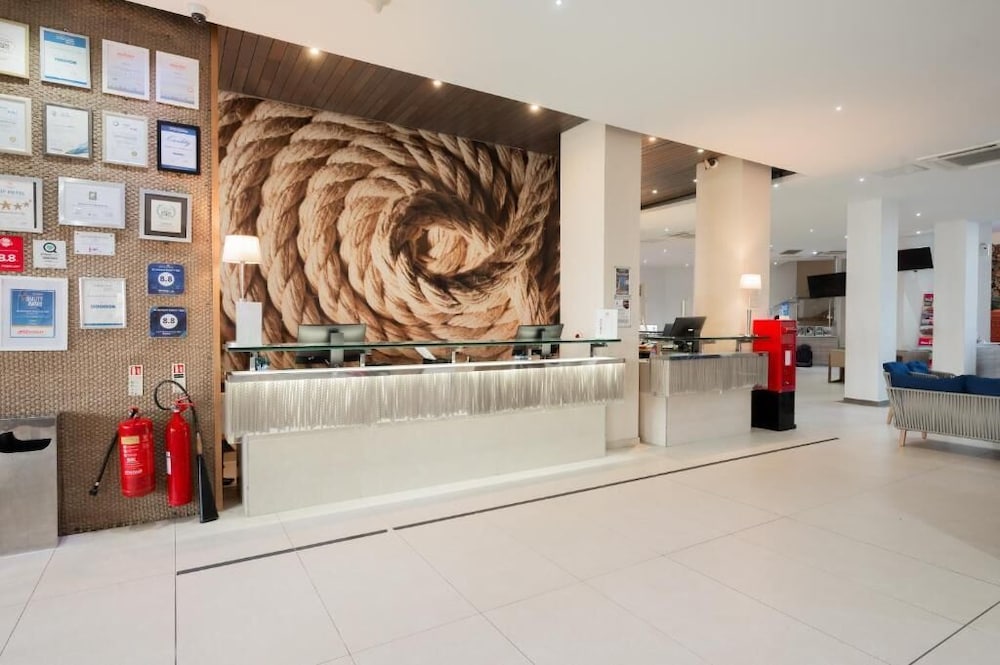 Lobby at db Seabank Resort and Spa, MELLIEHA