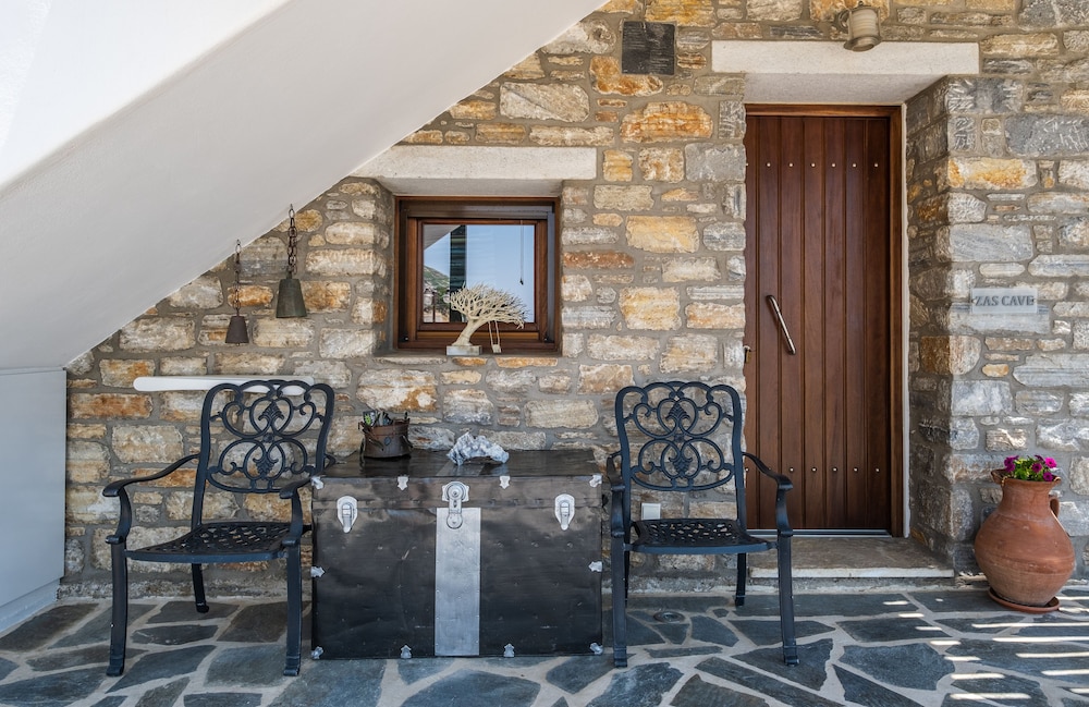 Elaiolithos Luxury Retreat Naxos 21/24
