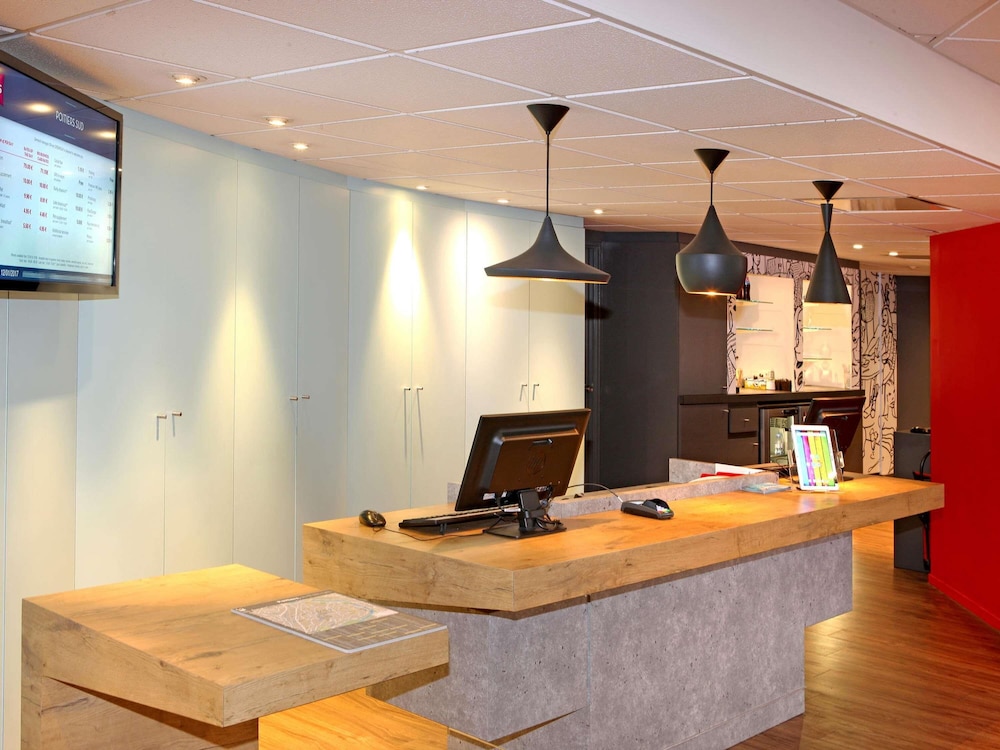 Ibis Poitiers Sud 6/67