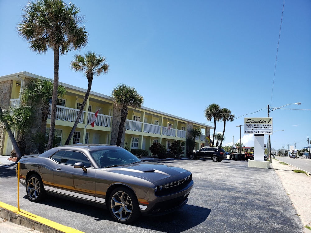 Studio 1 Motel 36/50