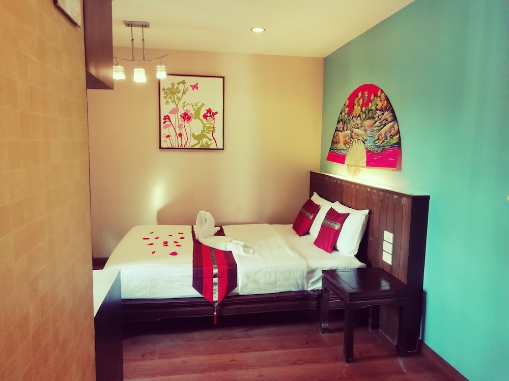 MANDALA HOUSE 29/68