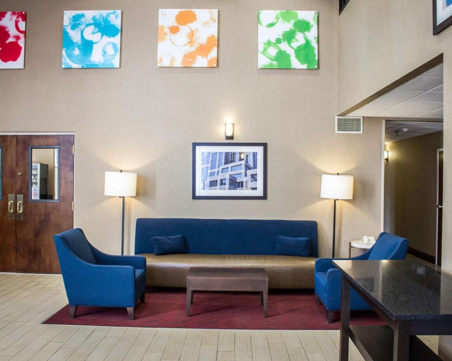 Comfort Inn & Suites Fuquay Varina 20/35