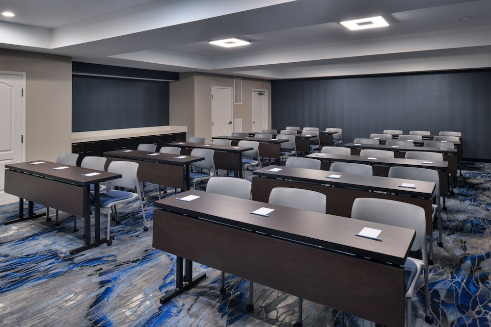 Fairfield Inn Suites By Marriott Goshen Middletown 39/48