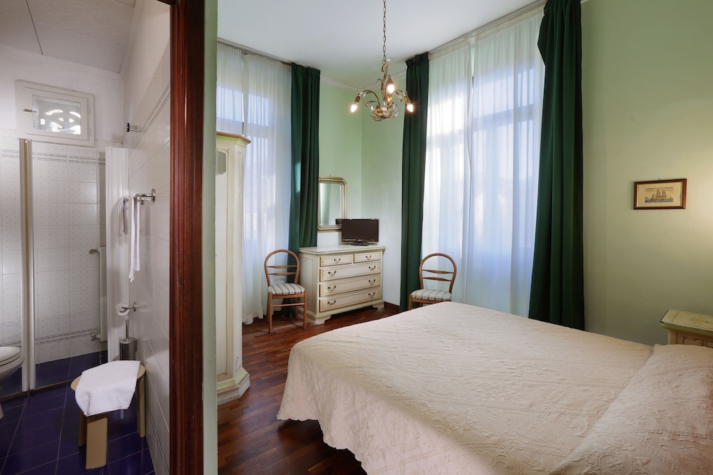 Hotel Savona 19/71
