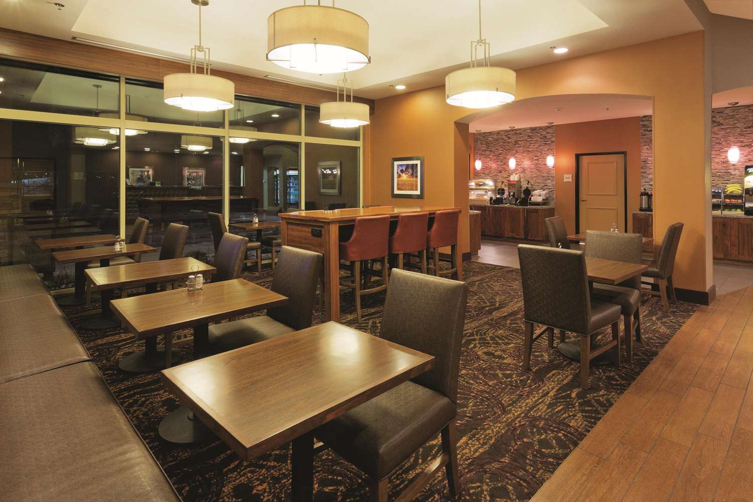 restaurant cafeteria