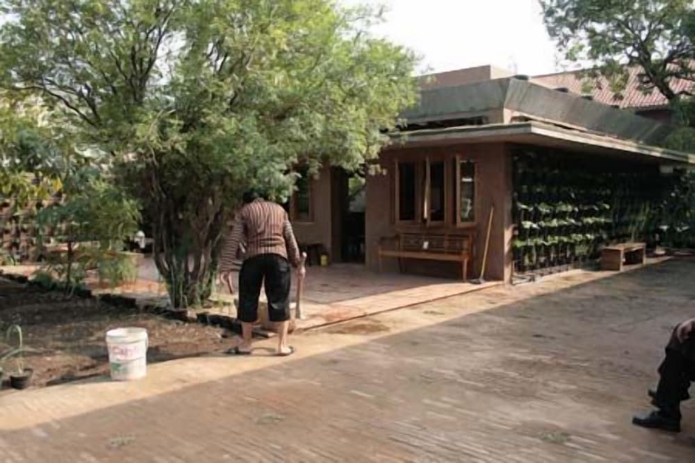 Rumah Turi 39/50