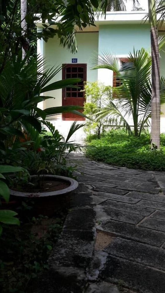 Cocosand Hotel 37/41