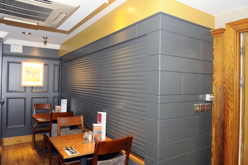 Lobby at Premier Inn Petersfield, PETERSFIELD