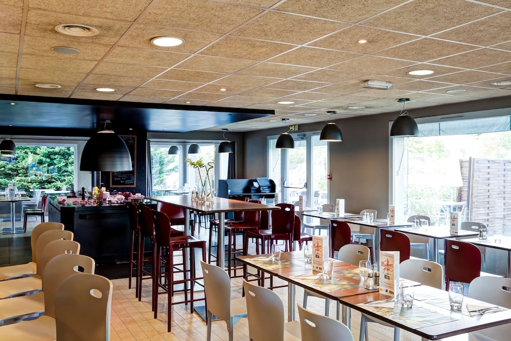 Campanile Evry Ouest Corbeil Essonnes 32/46