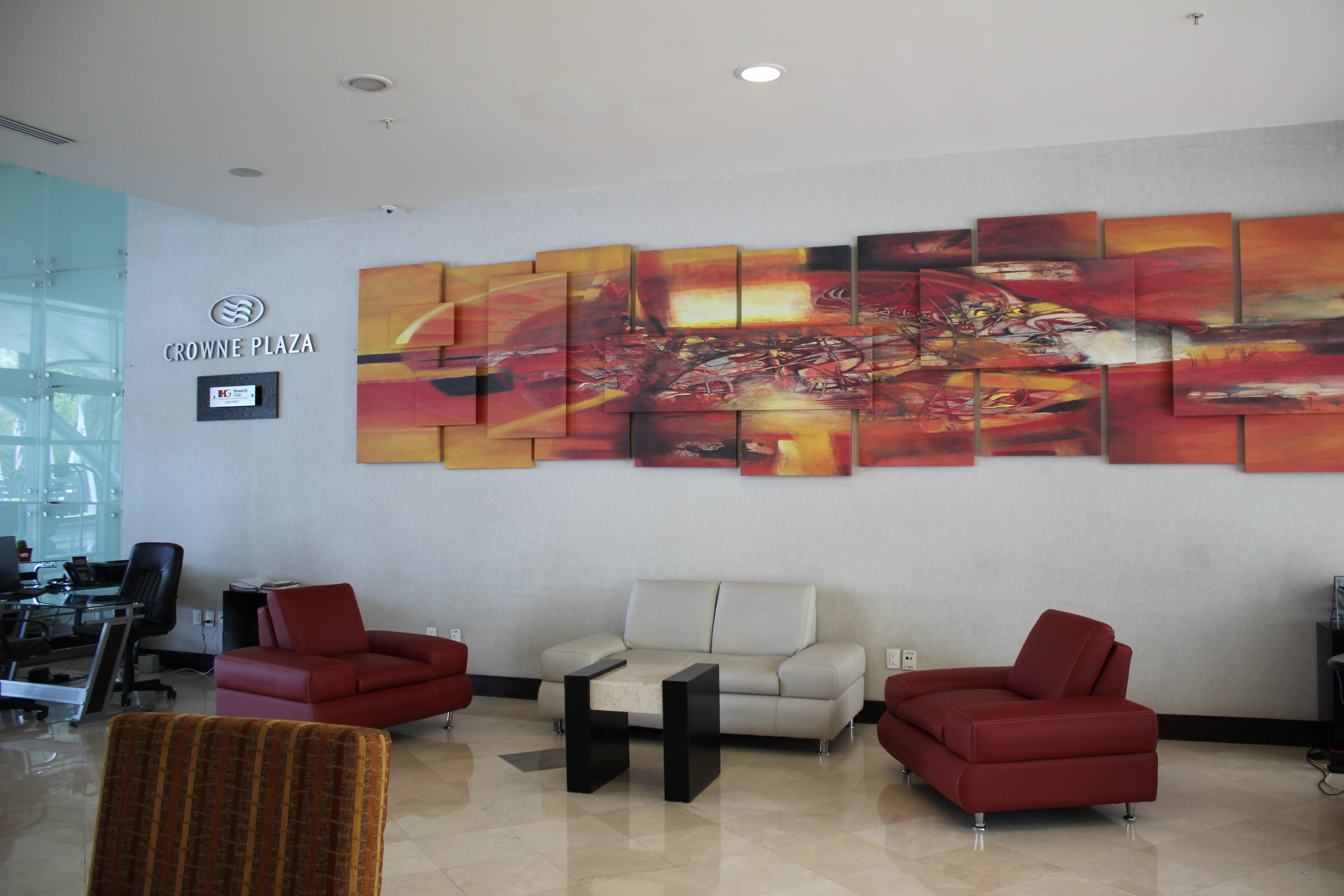 Crowne Plaza Leon 32/50