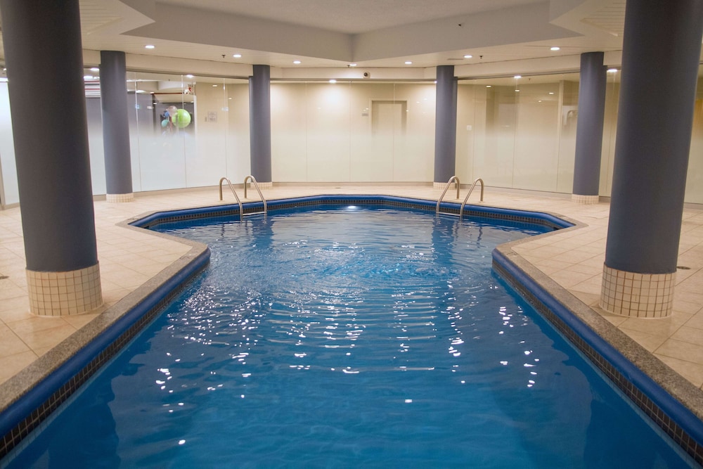 Hilton Montreal/Laval 2/50