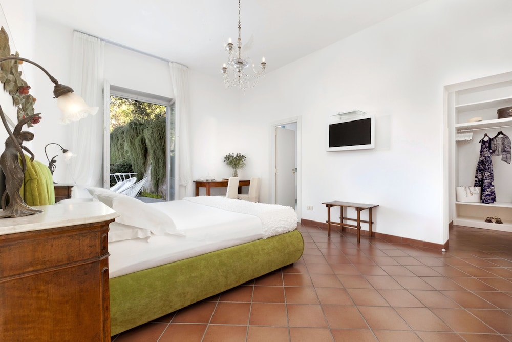 Villa Oriana Relais 24/62
