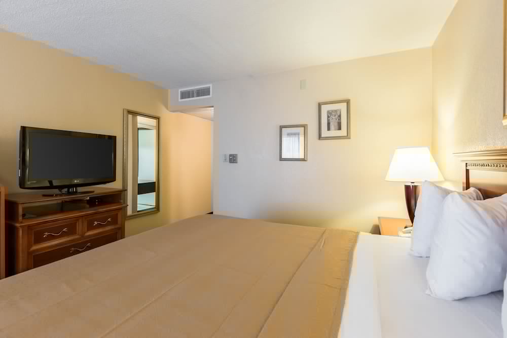 Quality Inn and Conference Center I-80 Grand Island 16/58