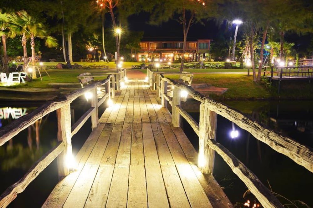 Blues River Resort Chanthaburi 14/64