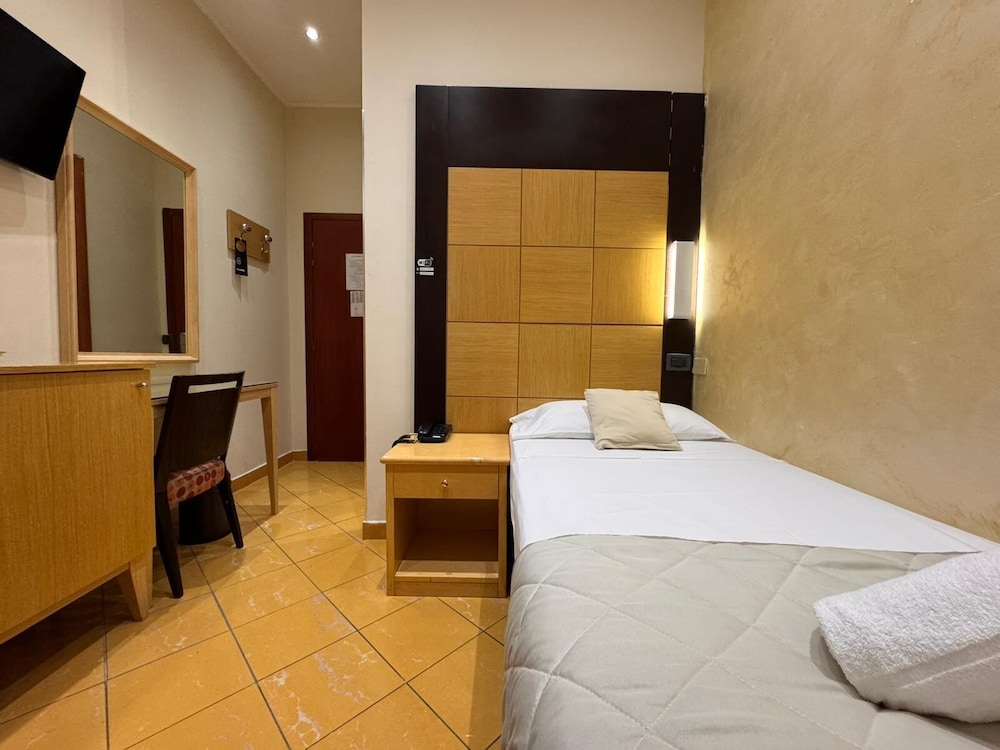 غرفة كلاسيكية مفردة، Hotel Fiorella 13/20