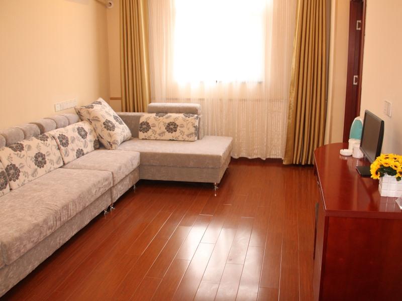GreenTree Inn (Xuzhou Jinshanqiao Mansion Jinqiao Road) 11/19