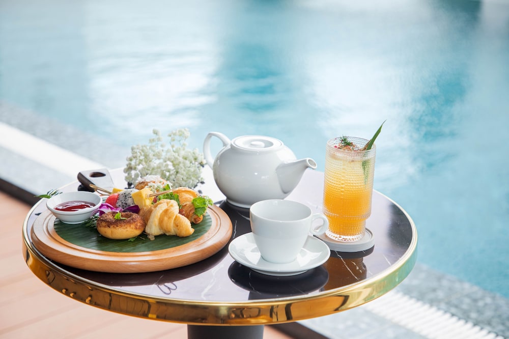 Golden Lotus Hotel Da Nang 37/50