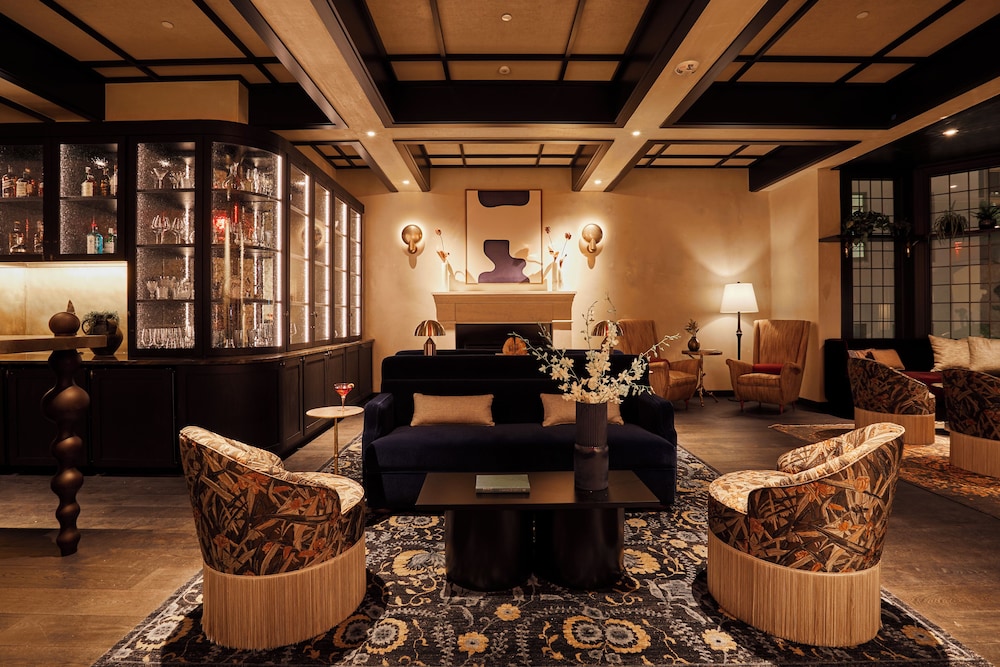 el PRADO Hotel 43/74