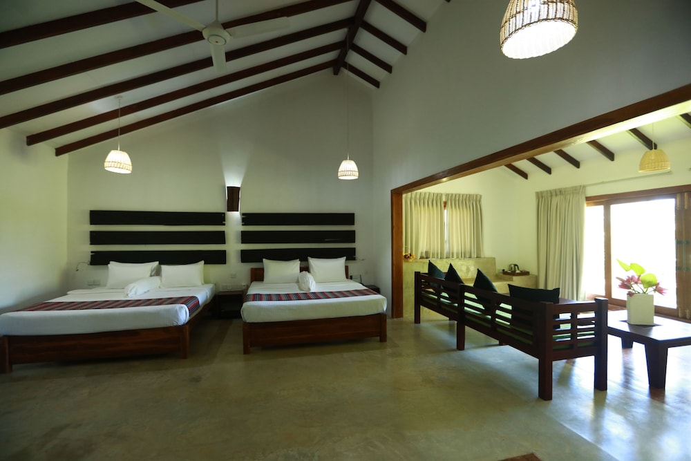 Pinthaliya Resort & Spa 16/50