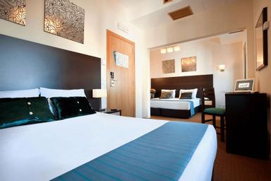 Standard, Double Bed, Two Extra Beds