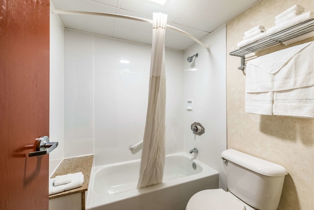 Quality Inn Bradley- Bourbonnais 10/33
