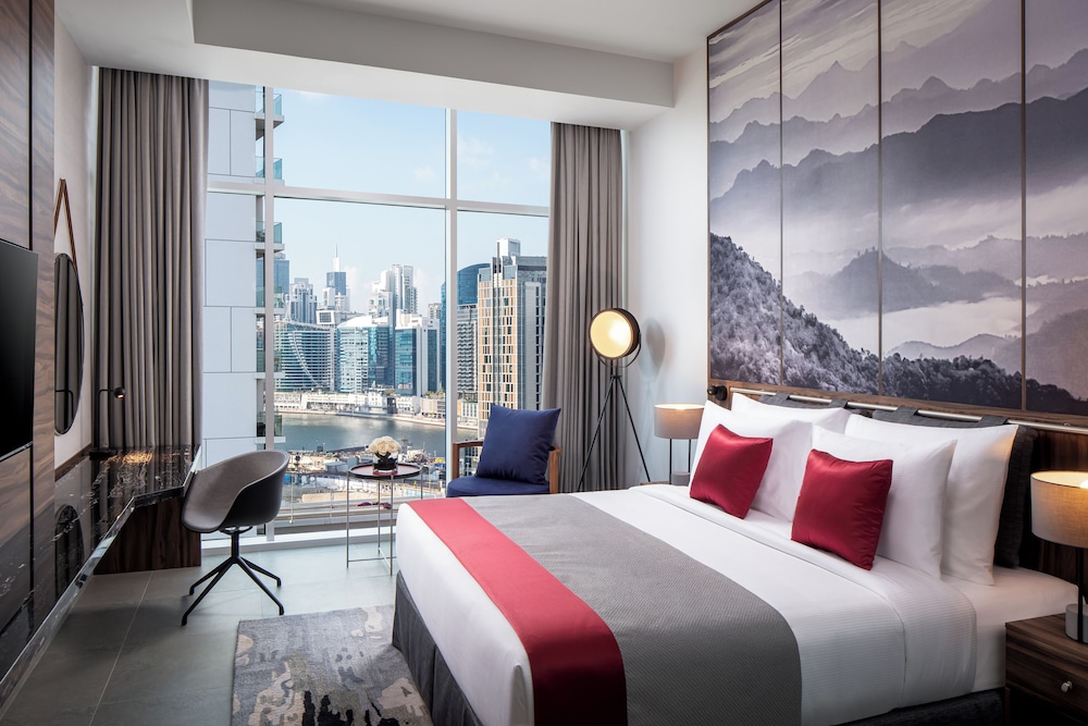 Sky Bay Hotel 12/50