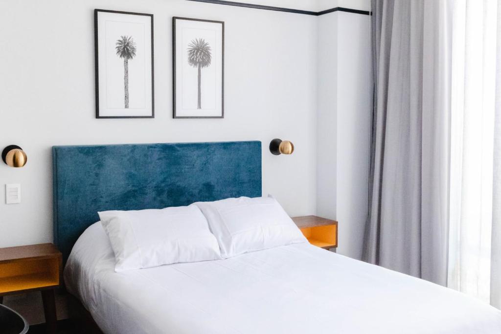 Room, Small