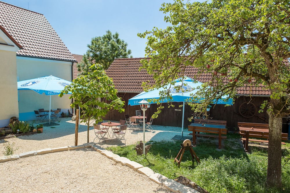 Landgasthof Zum Weberhans 37/42