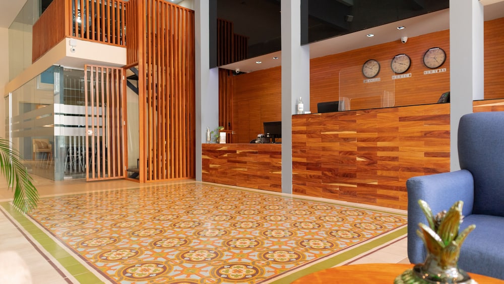 El Hotel Business Class 6/56