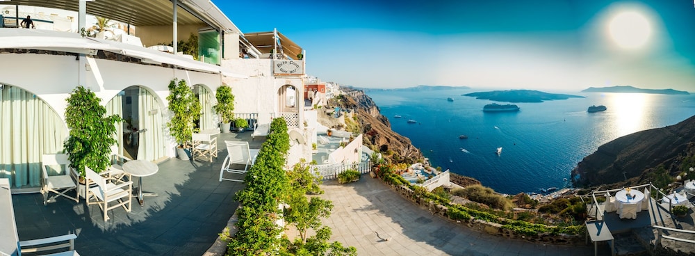 Kratiras View Luxury Suites 40/50
