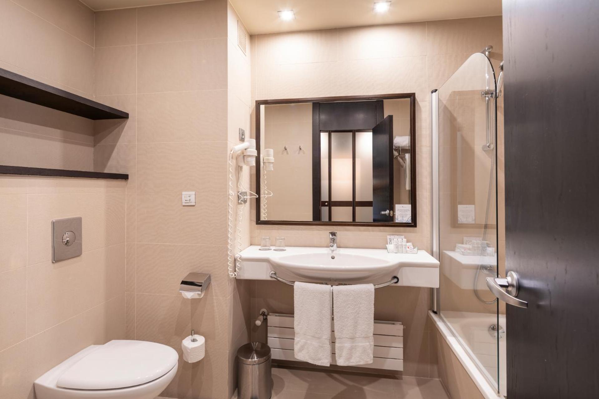 غرفة سوبيريور بسرير كينج، Hotel Attica 21 Coruna 5/5