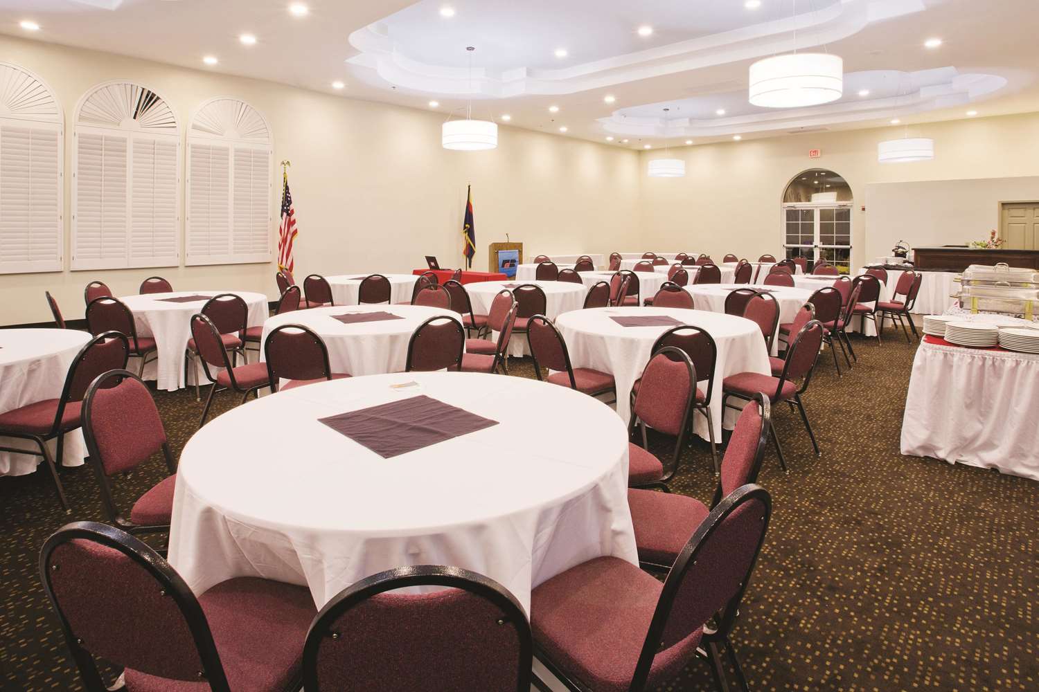 La Quinta Inn & Suites by Wyndham Conference Center Prescott 39/44